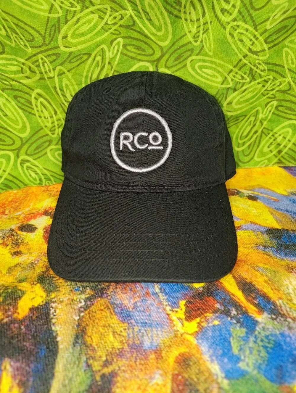 RCo Embroidered LogoTrucker Strap-on Hat Cap OSFM